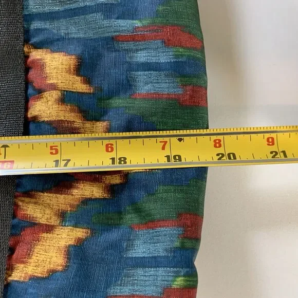 Lesportsac Southwestern Tribal Shoulder Tote Attached Makeup/Accessory Pouch - Picture 10 of 10